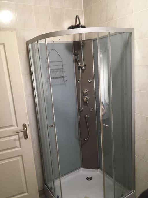 Gite Aux Aspres Logement De 65M² Fontcouverte (Aude) Exterior foto